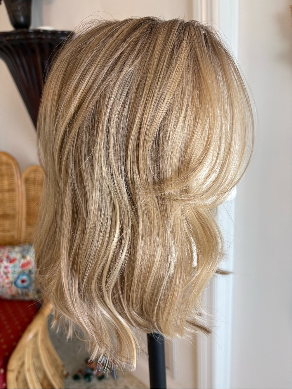 BELLE TRESS HF Synthetic wig, CAPRI!  Raw Sugar Blonde Rooted! Great. Trimmed!